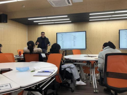 图书馆2020年第二次学科服务会议圆满落幕，专业服务能力再提升